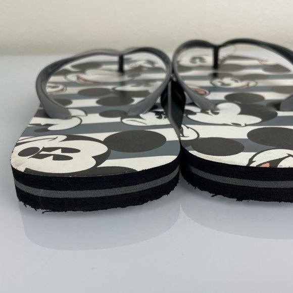Mickey Mouse Kids Disney Flip Flops, Sz 8 - Picture 12 of 13